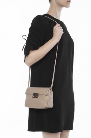 Logo-embossed shoulder bag, zdjęcie 2 Logo-embossed shoulder bag od Emporio Armani